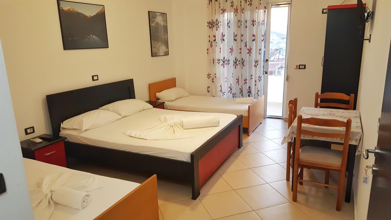 Family Hotel Haruni Ksamil Exterior foto